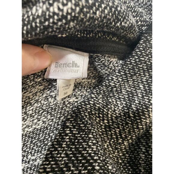 Bench Urban‎ Wear Women's Medium Activewear Black White Funnel Neck Sweatshirt - Picture 9 of 13
